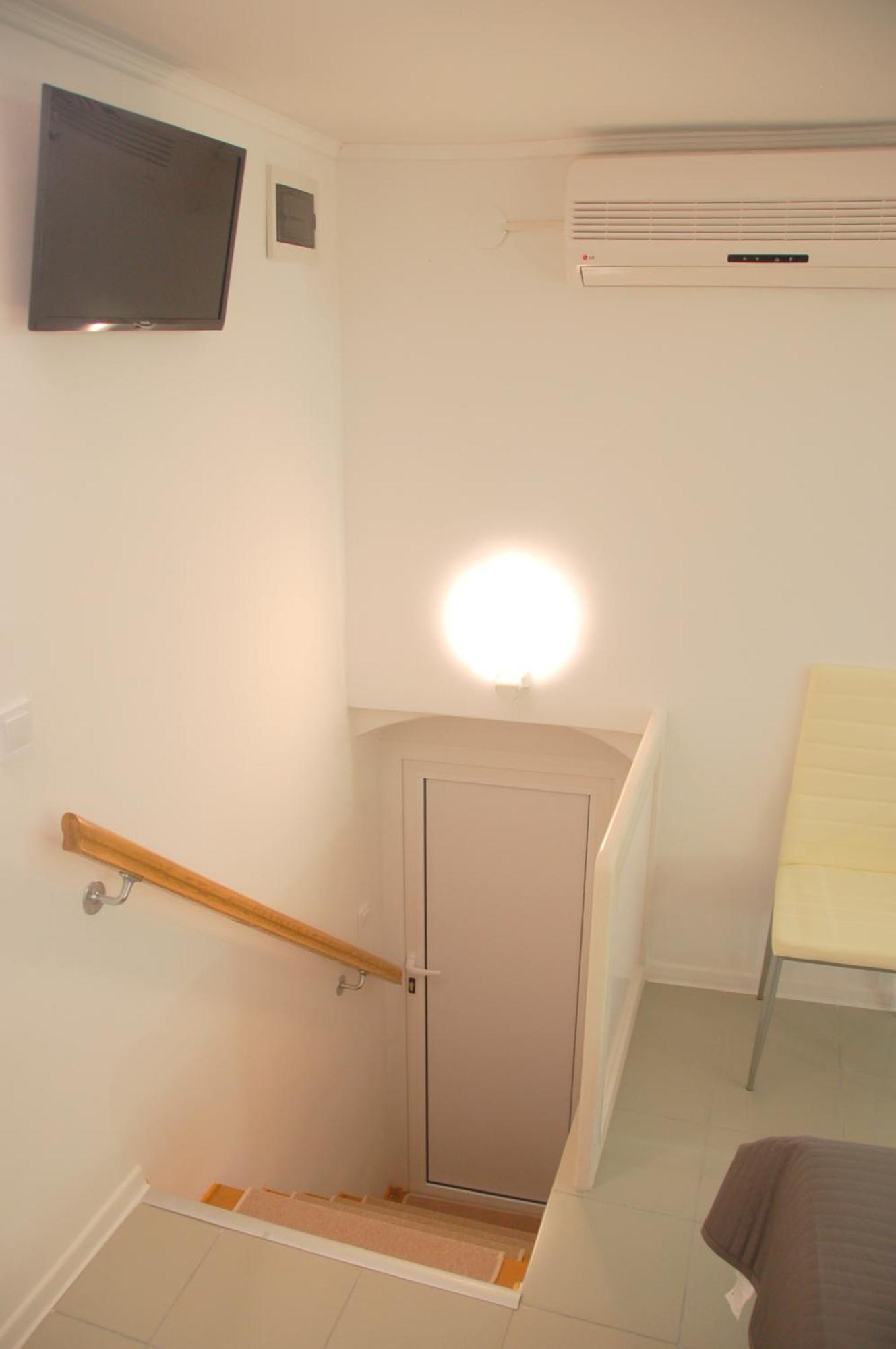 Studio "Sunrise" 罗维尼 外观 照片